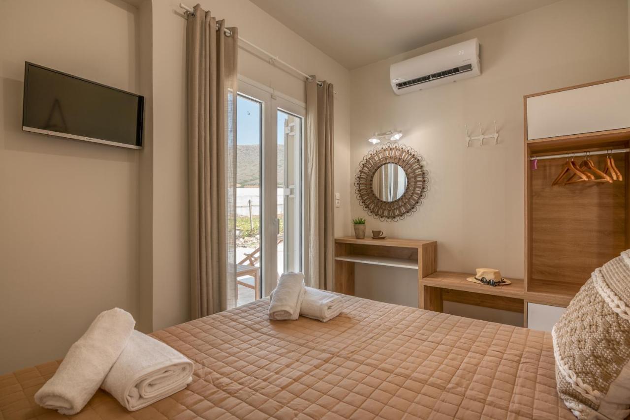 Koutris Apartment 2 法拉萨纳 外观 照片